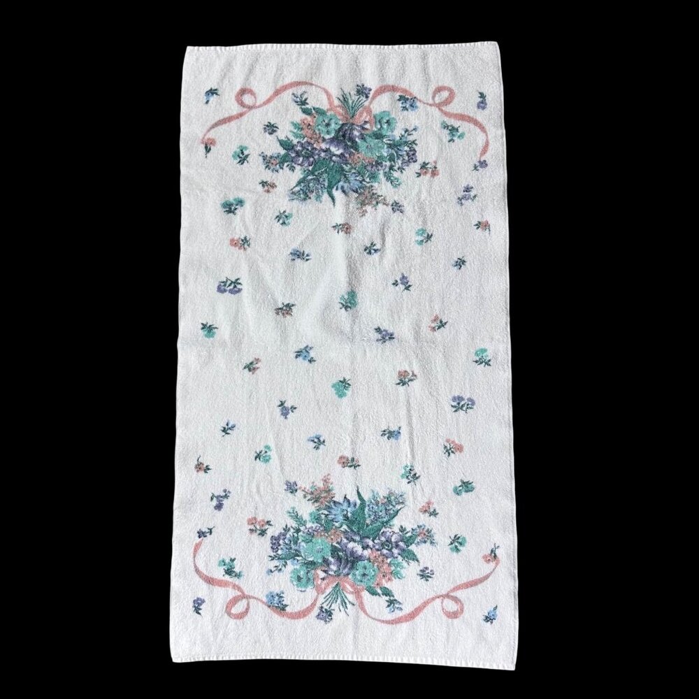 Vintage Bath Towel 1980s Seagull Floral Bouquet Romantic Cottagecore Pink Green - Picture 2 of 8